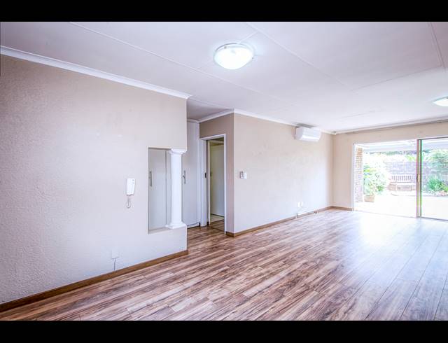 3 BEDROOM TOWNHOUSE TO LET IN BOSKRUIN